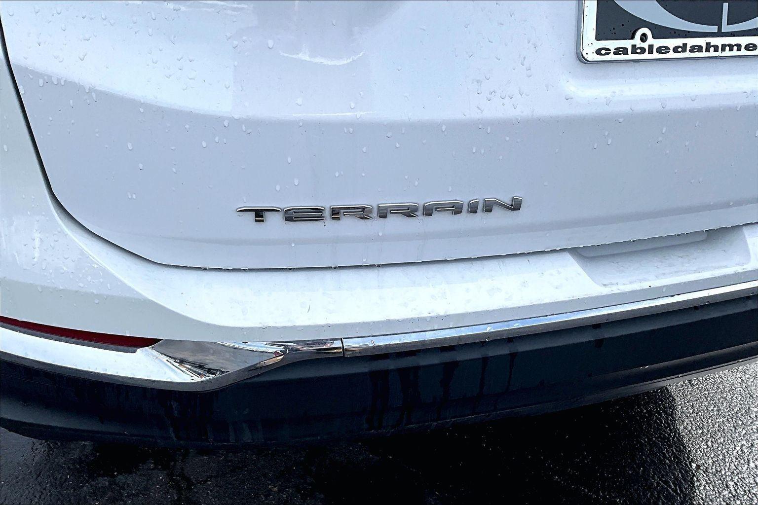 Used 2024 GMC Terrain - photo 8