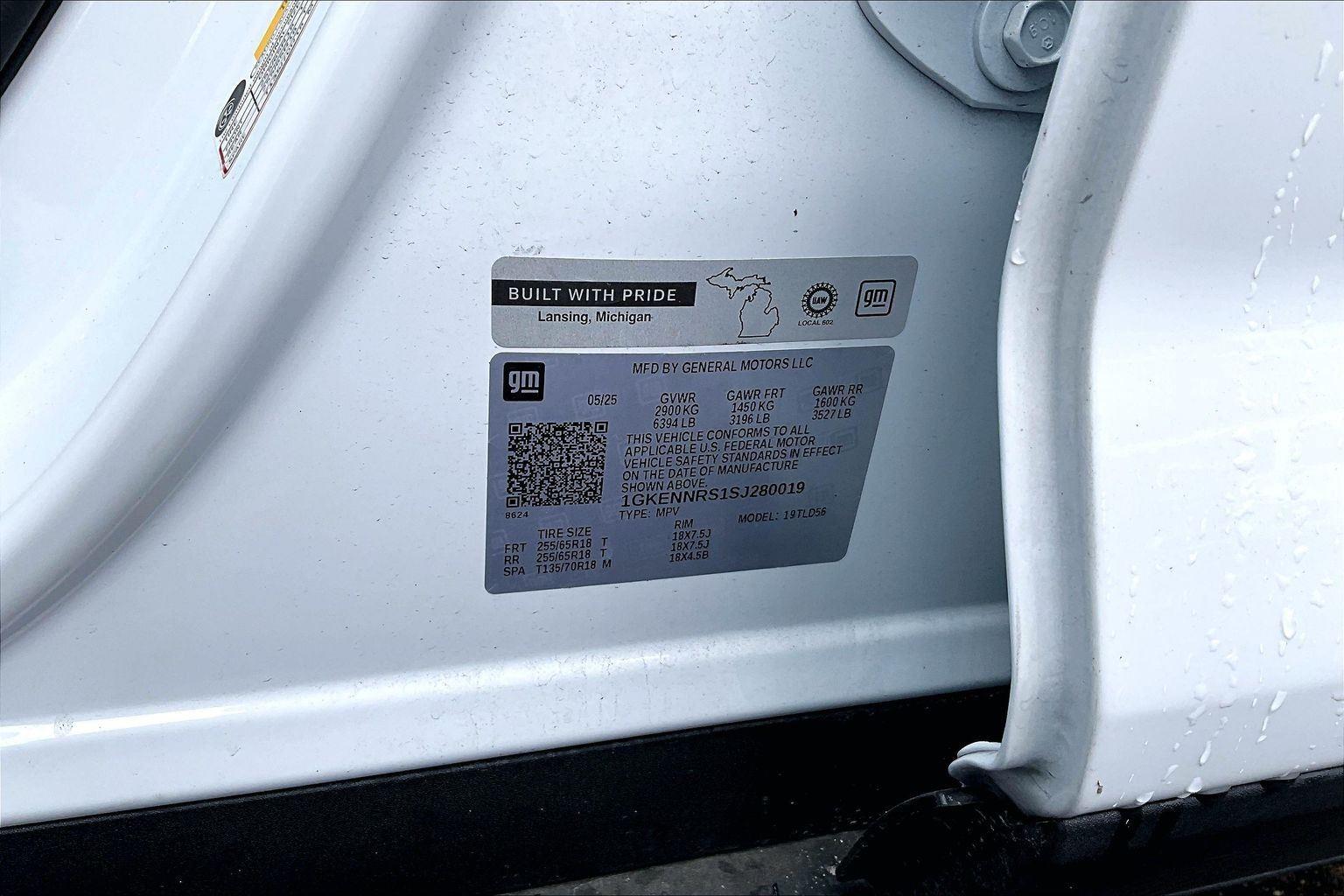 Used 2025 GMC Acadia - photo 6