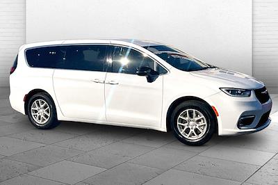 2026 Chrysler Pacifica FWD Minivan for sale #FX2980 - photo 1