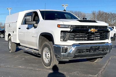 Used 2024 Chevrolet Silverado 2500 - photo 1