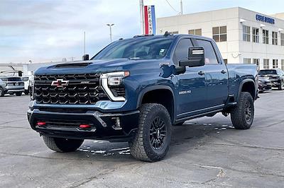 Used 2024 Chevrolet Silverado 2500 - photo 1