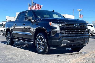 Used 2024 Chevrolet Silverado 1500 - photo 1