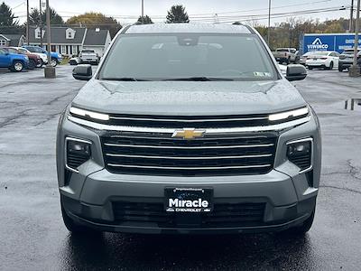 Used 2025 Chevrolet Traverse LT for sale #B2116 - photo 2