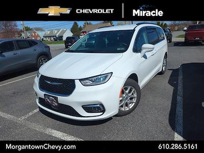Used 2022 Chrysler Pacifica - photo 1