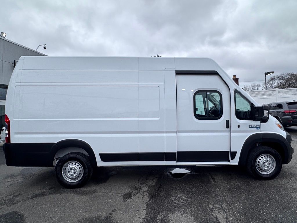 Used 2024 Ram ProMaster EV 3500 - photo 12