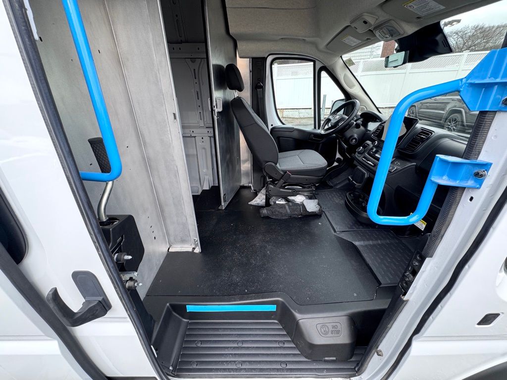 Used 2024 Ram ProMaster EV 3500 - photo 14