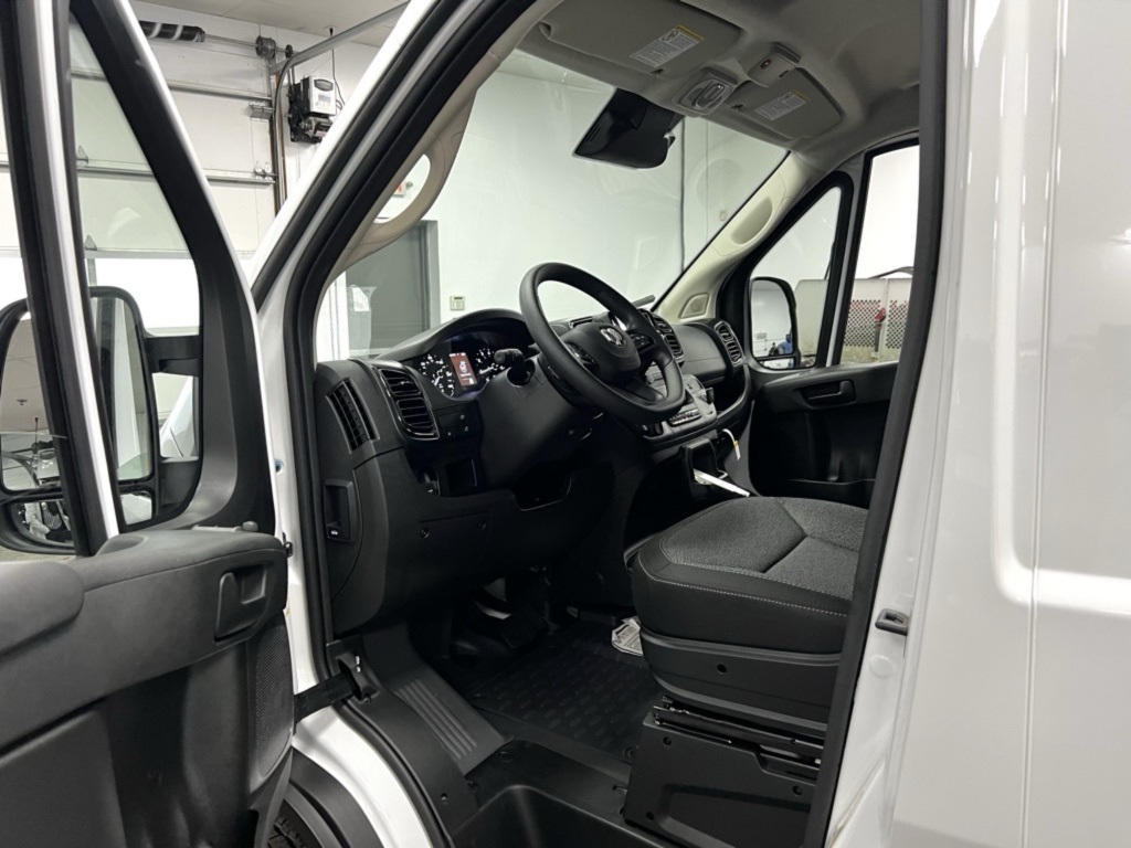 Used 2024 Ram ProMaster 1500 - photo 17