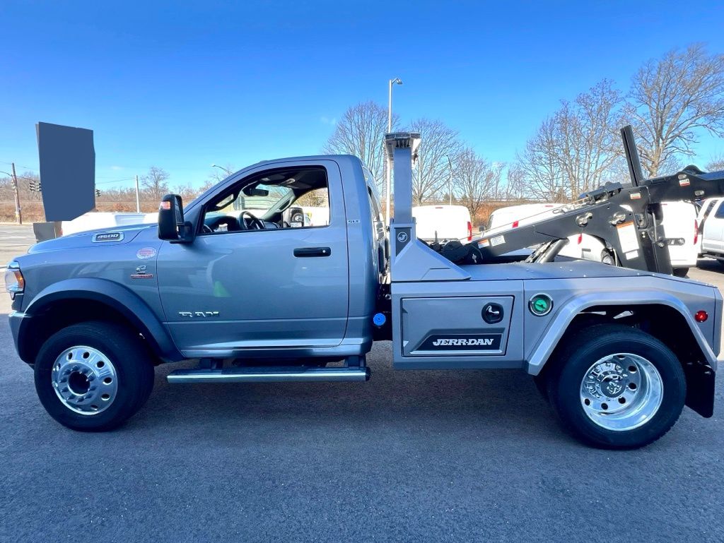 New 2024 Ram 4500 - photo 7