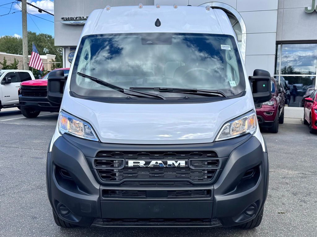 Used 2025 Ram ProMaster 3500 - photo 6