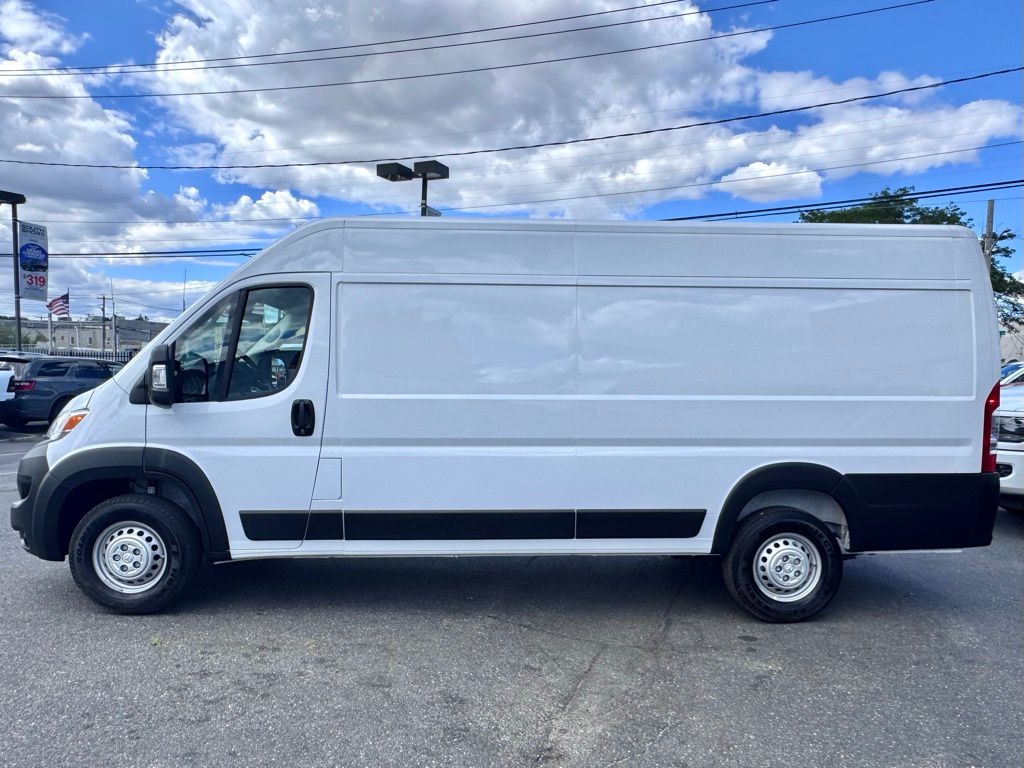 Used 2025 Ram ProMaster 3500 - photo 8