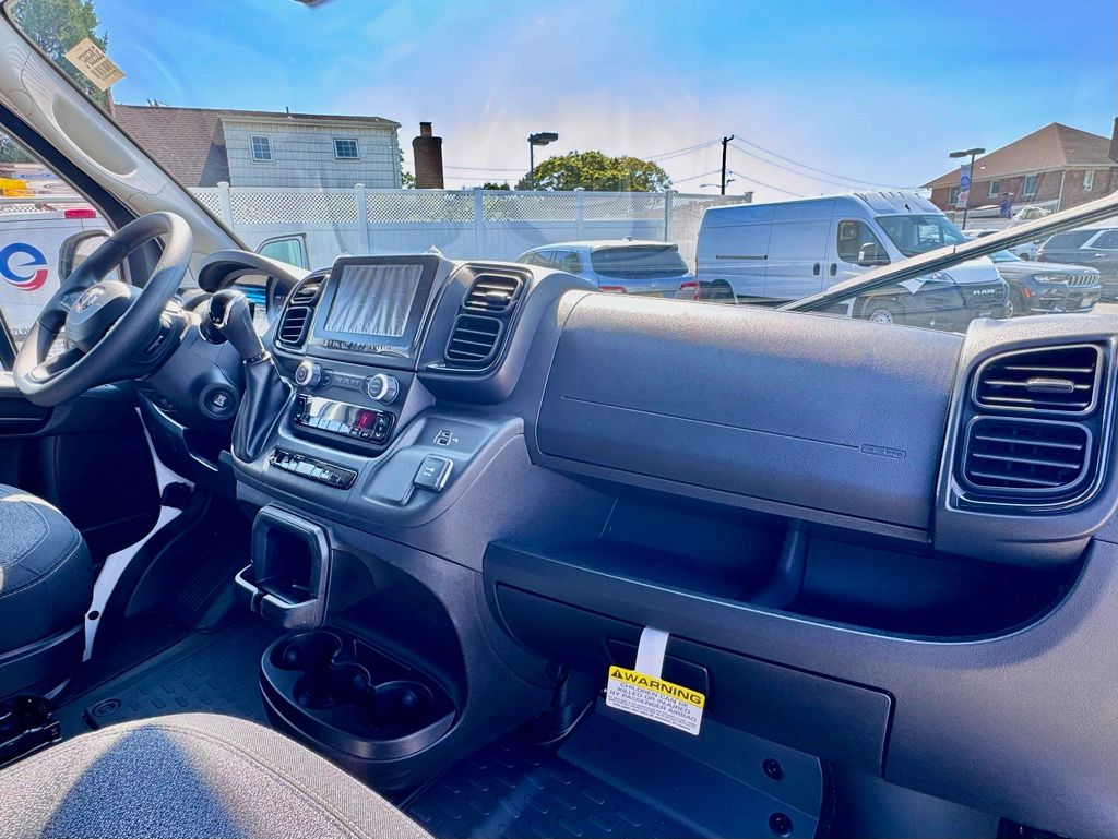 Used 2025 Ram ProMaster 3500 - photo 21