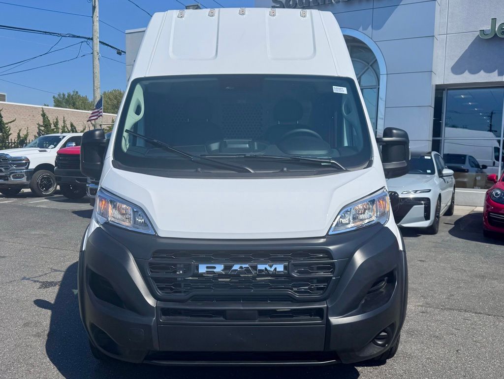 Used 2025 Ram ProMaster 3500 - photo 5