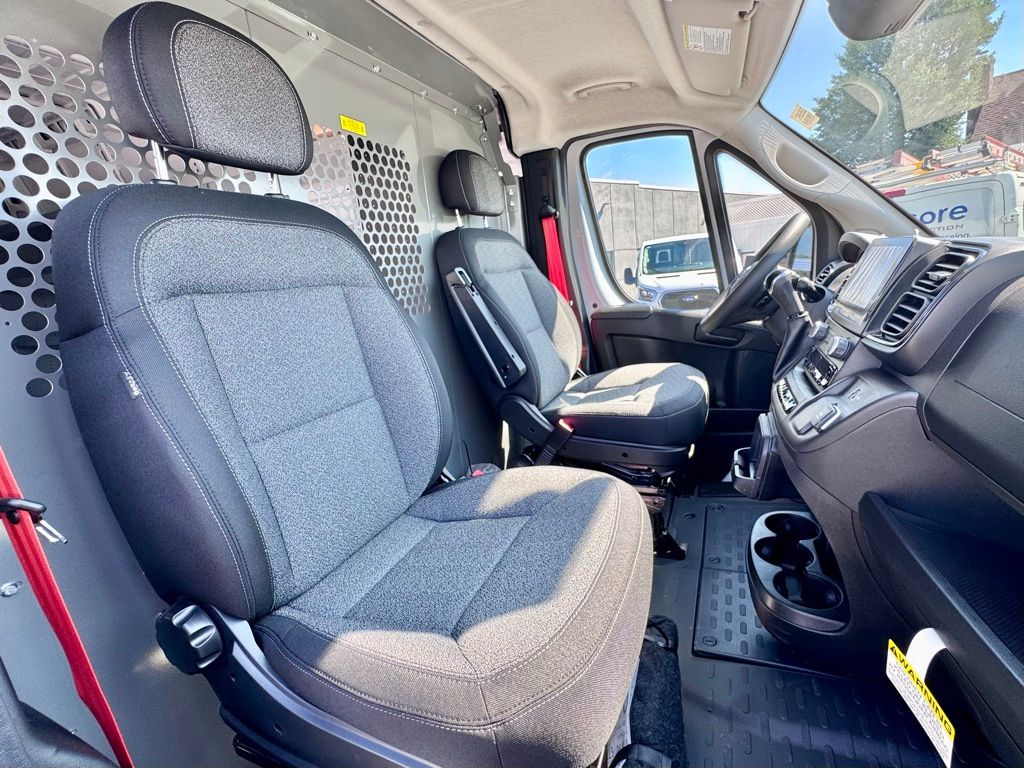 Used 2025 Ram ProMaster 3500 - photo 22