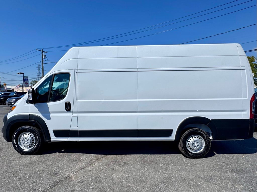 Used 2025 Ram ProMaster 3500 - photo 7