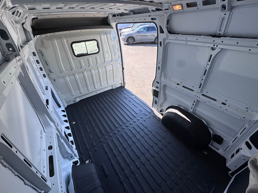 Used 2025 Ram ProMaster 3500 - photo 16