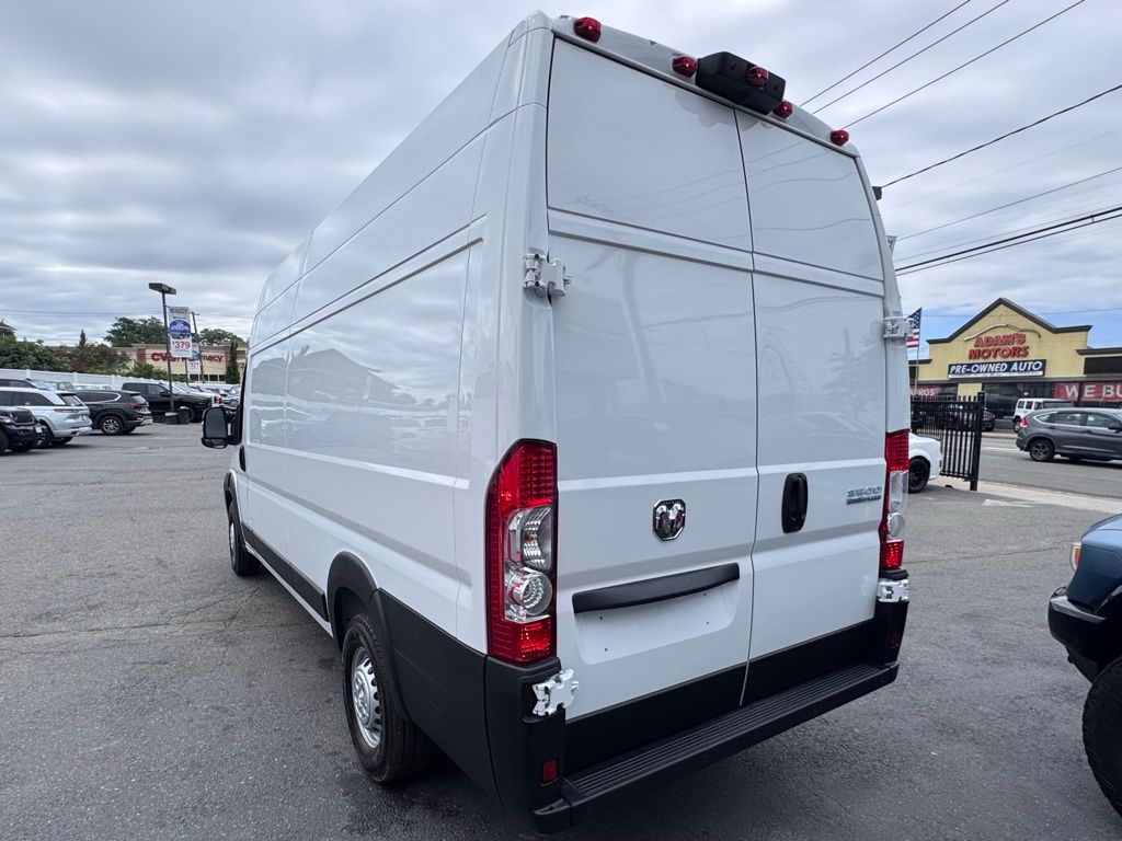 Used 2025 Ram ProMaster 3500 - photo 6