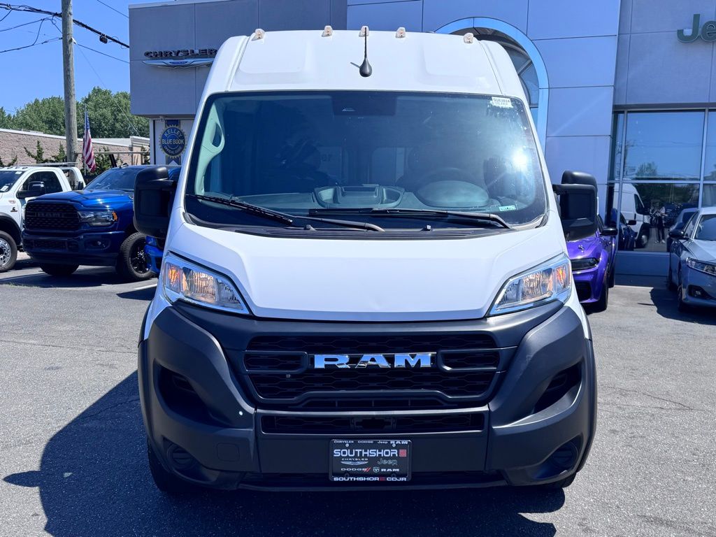 Used 2025 Ram ProMaster 2500 - photo 5