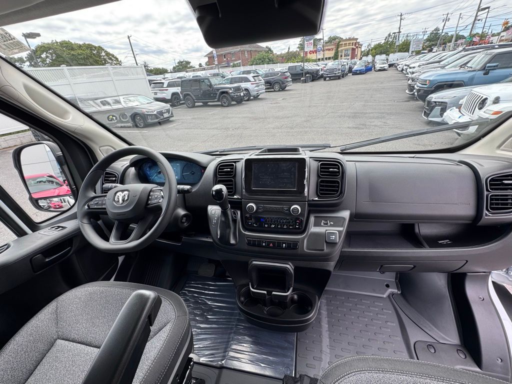 Used 2025 Ram ProMaster 3500 - photo 16