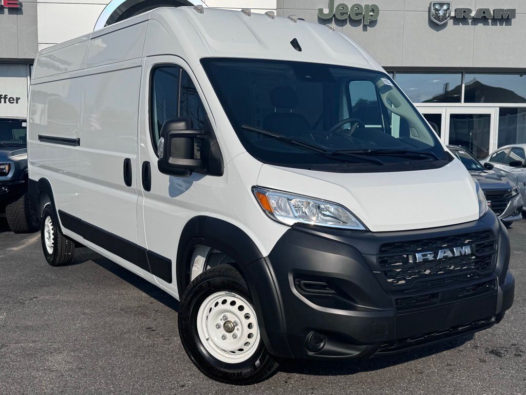 Used 2025 Ram ProMaster 2500 - photo 1