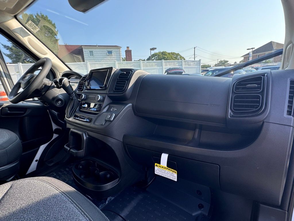 Used 2025 Ram ProMaster 2500 - photo 19