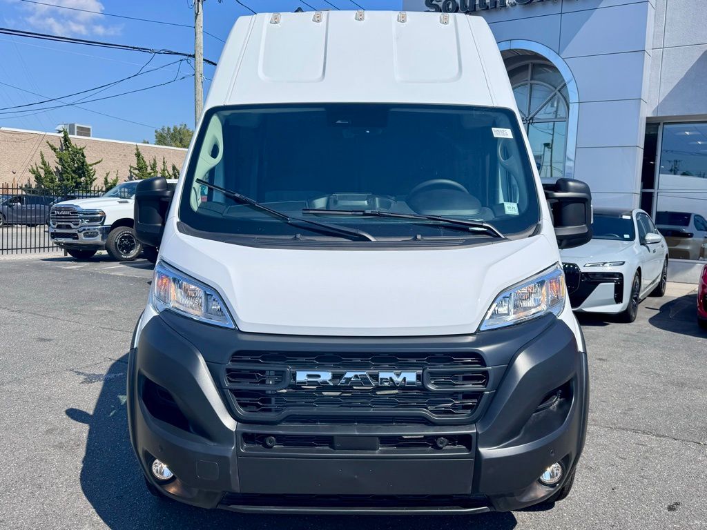 Used 2025 Ram ProMaster 3500 - photo 5