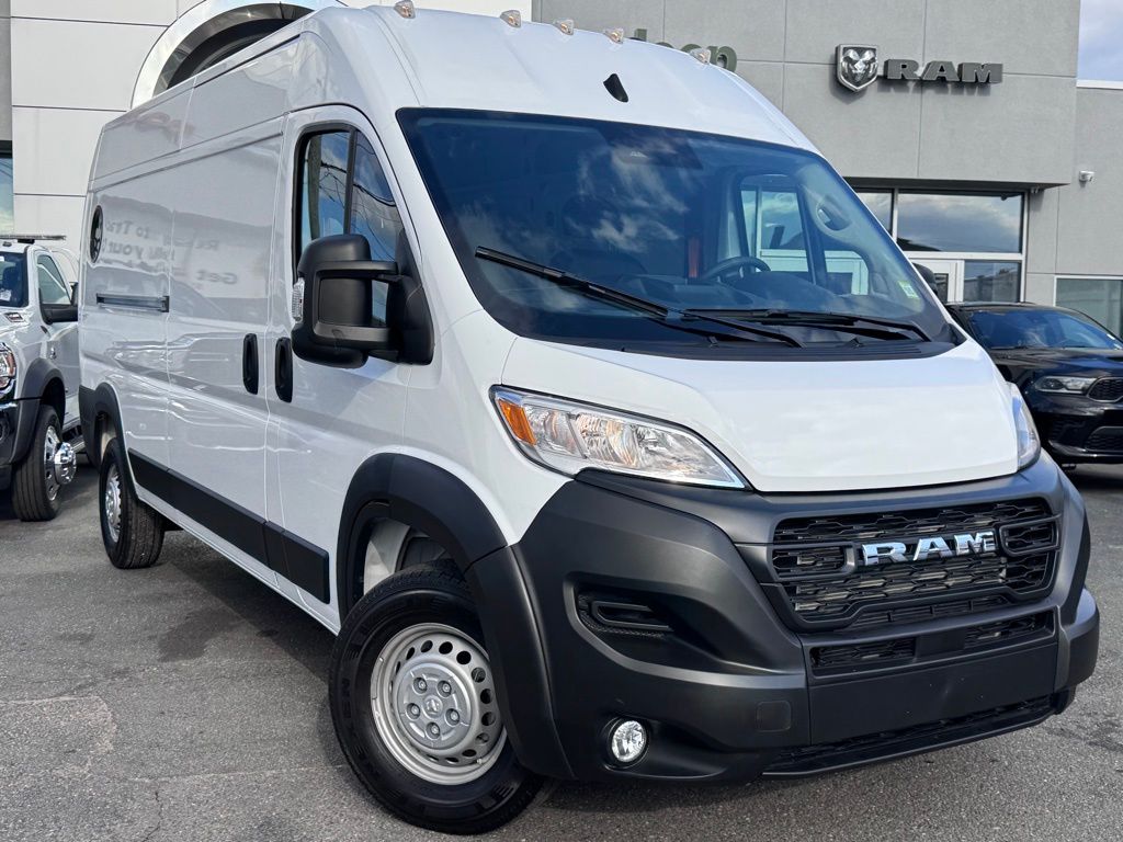 Used 2025 Ram ProMaster 2500 - photo 1