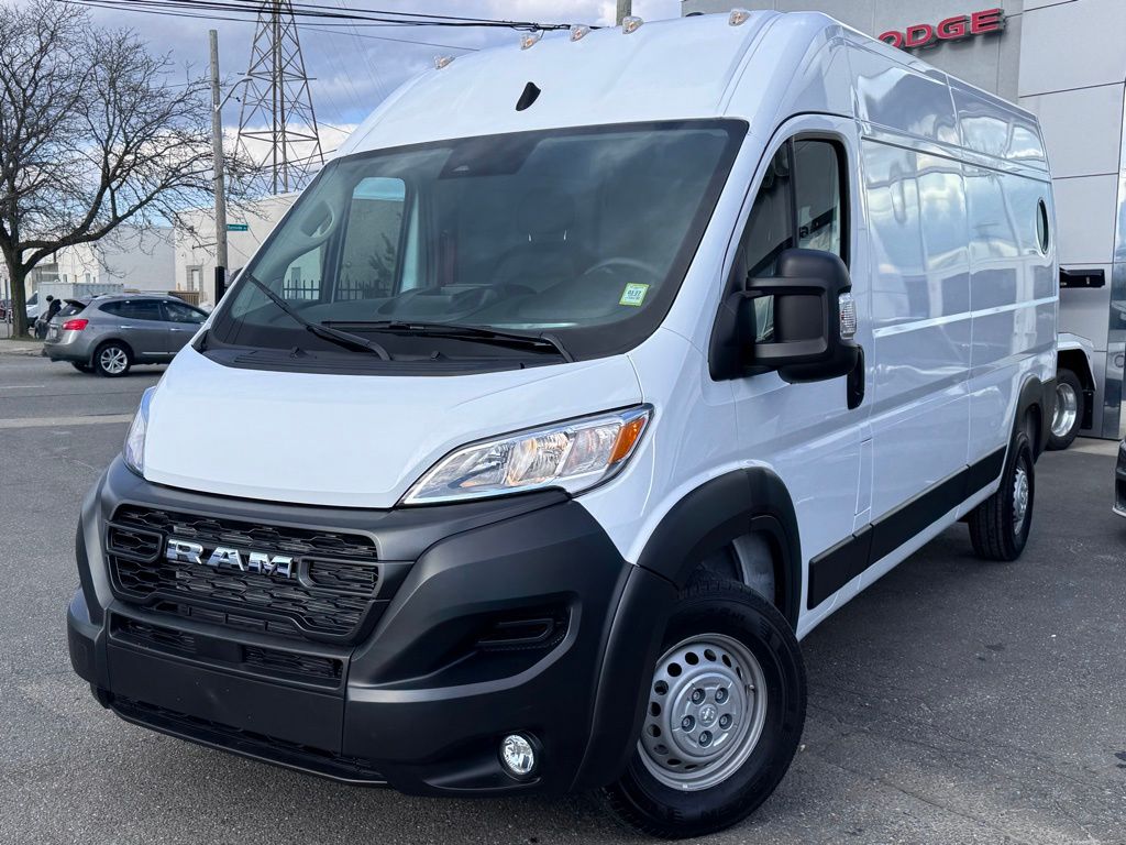 Used 2025 Ram ProMaster 2500 - photo 5