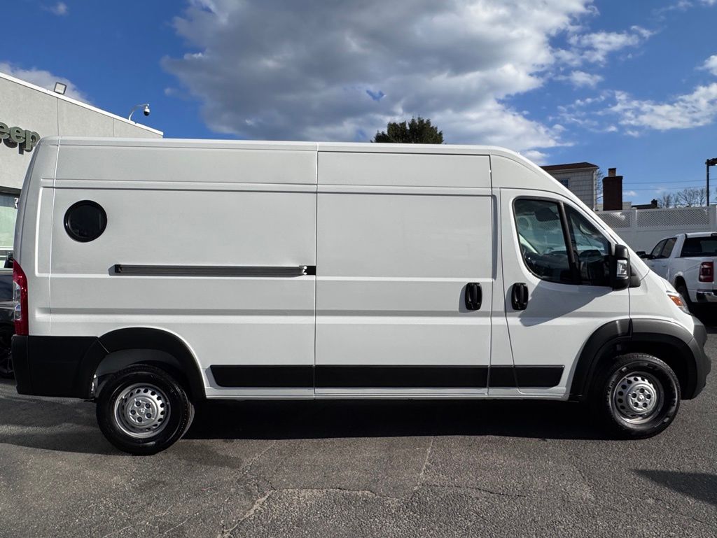 Used 2025 Ram ProMaster 2500 - photo 11