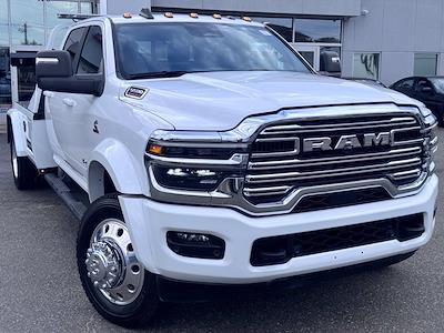 2025 Ram 5500 Crew Cab DRW 4WD Cab Chassis for sale #SU8962FC - photo 2