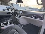 Used 2022 Chrysler Pacifica Touring L Minivan for sale #SU9086PP - photo 18