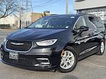 Used 2022 Chrysler Pacifica Touring L Minivan for sale #SU9086PP - photo 3