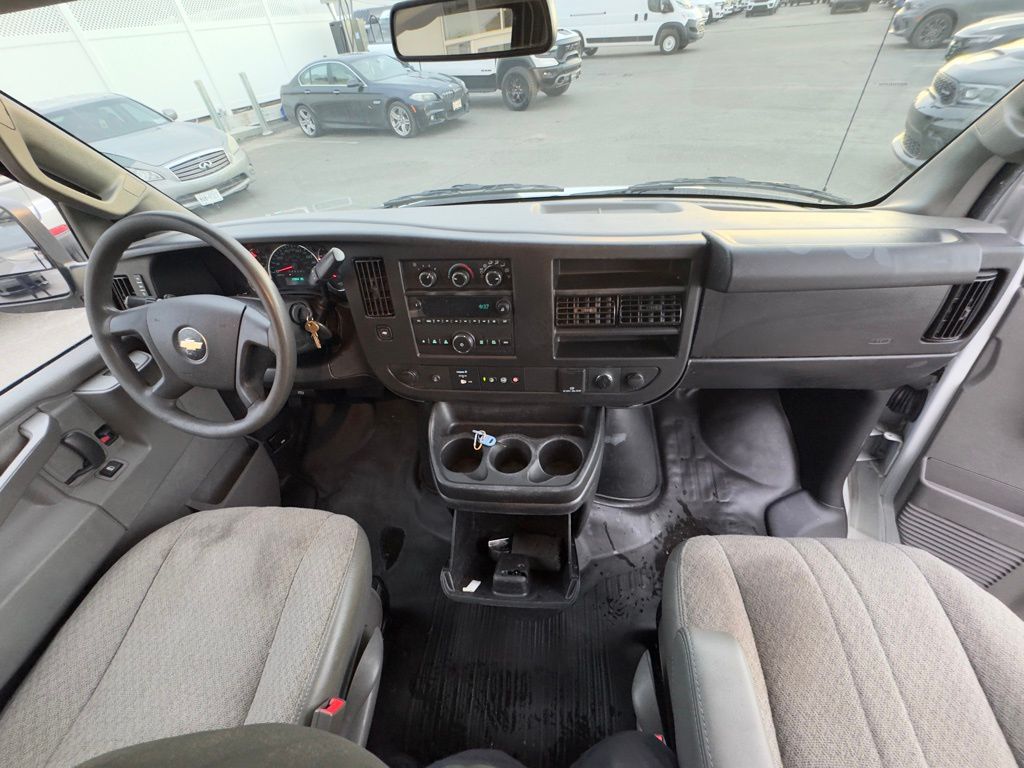 Used 2019 Chevrolet Express 2500 - photo 15