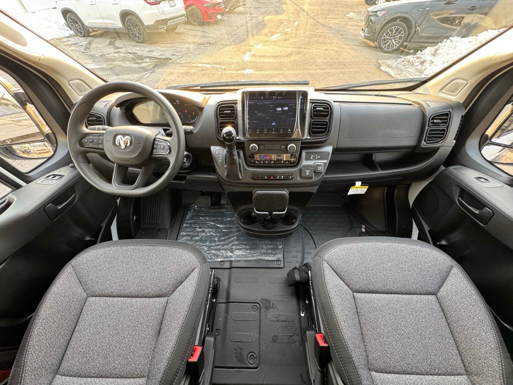 Used 2025 Ram ProMaster 2500 - photo 9