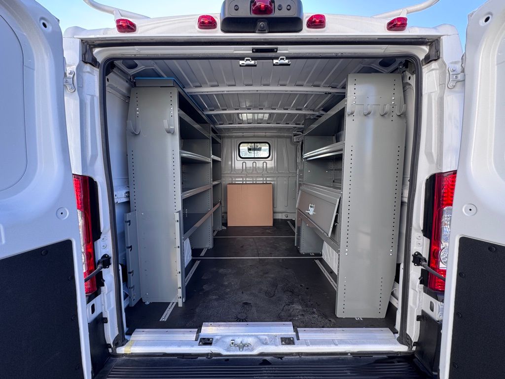 Used 2025 Ram ProMaster 1500 - photo 2