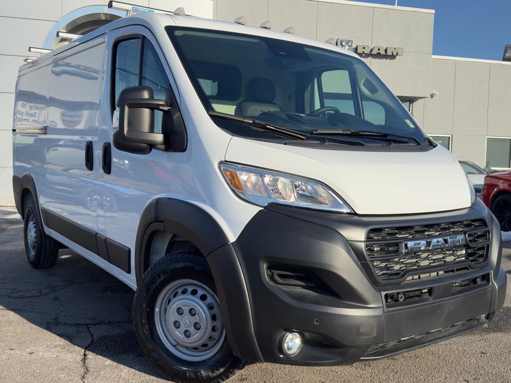 Used 2025 Ram ProMaster 1500 - photo 1