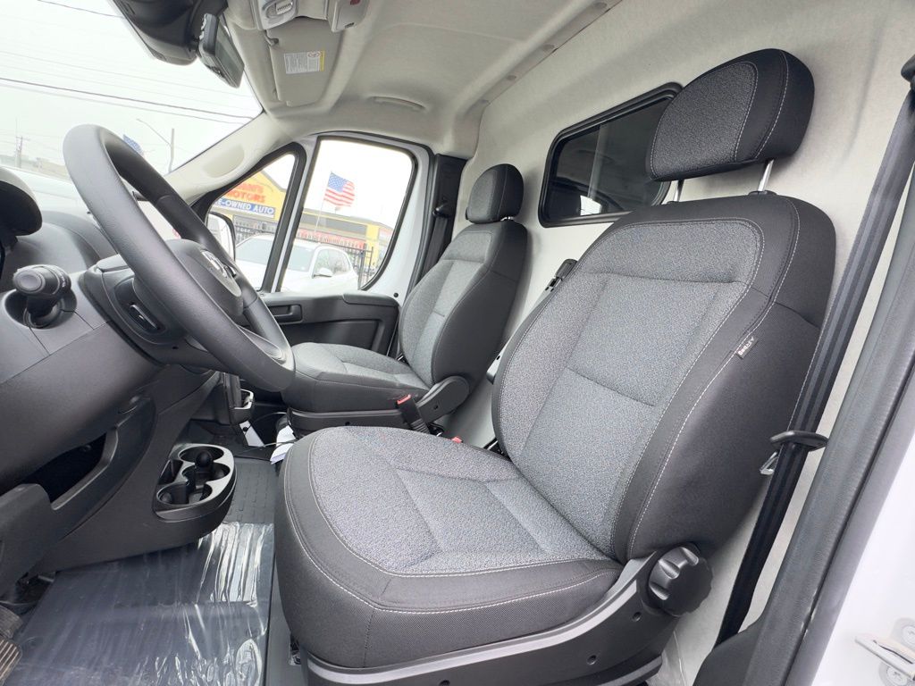 Used 2025 Ram ProMaster 1500 - photo 18