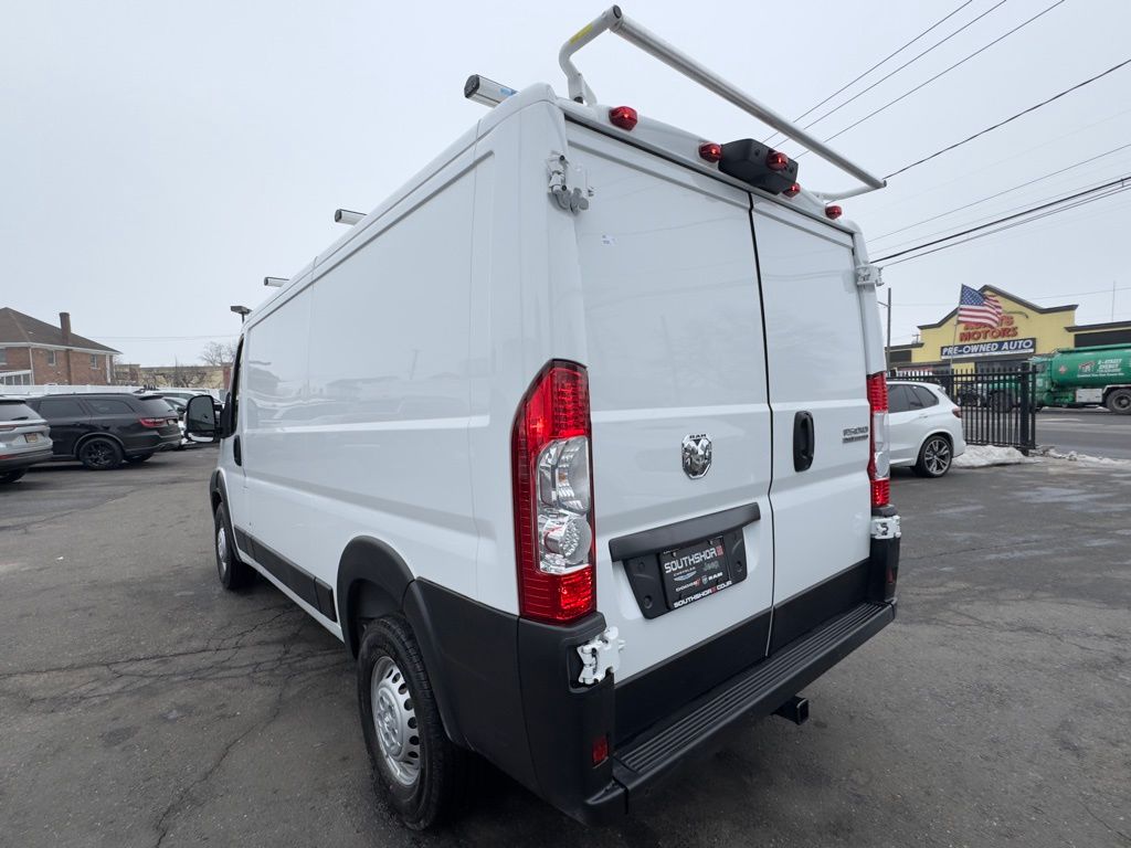 Used 2025 Ram ProMaster 1500 - photo 9