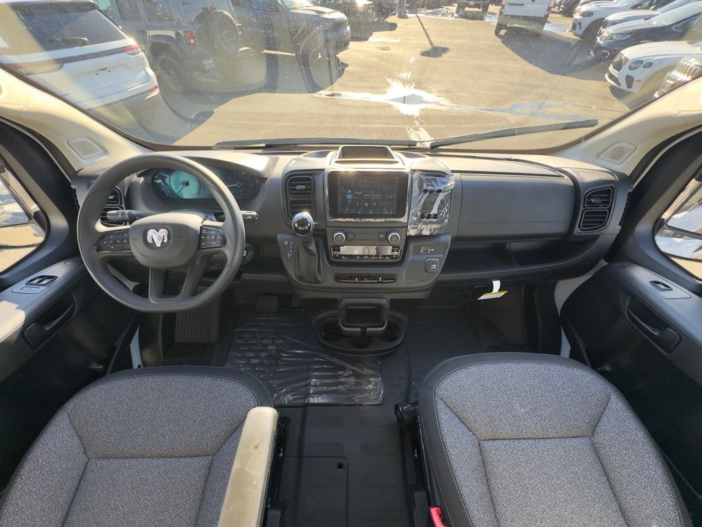 Used 2025 Ram ProMaster 3500 - photo 17
