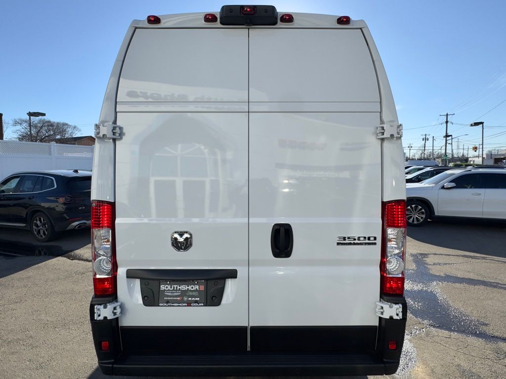 Used 2025 Ram ProMaster 3500 - photo 10