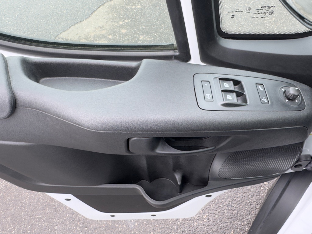 Used 2025 Ram ProMaster 3500 - photo 13