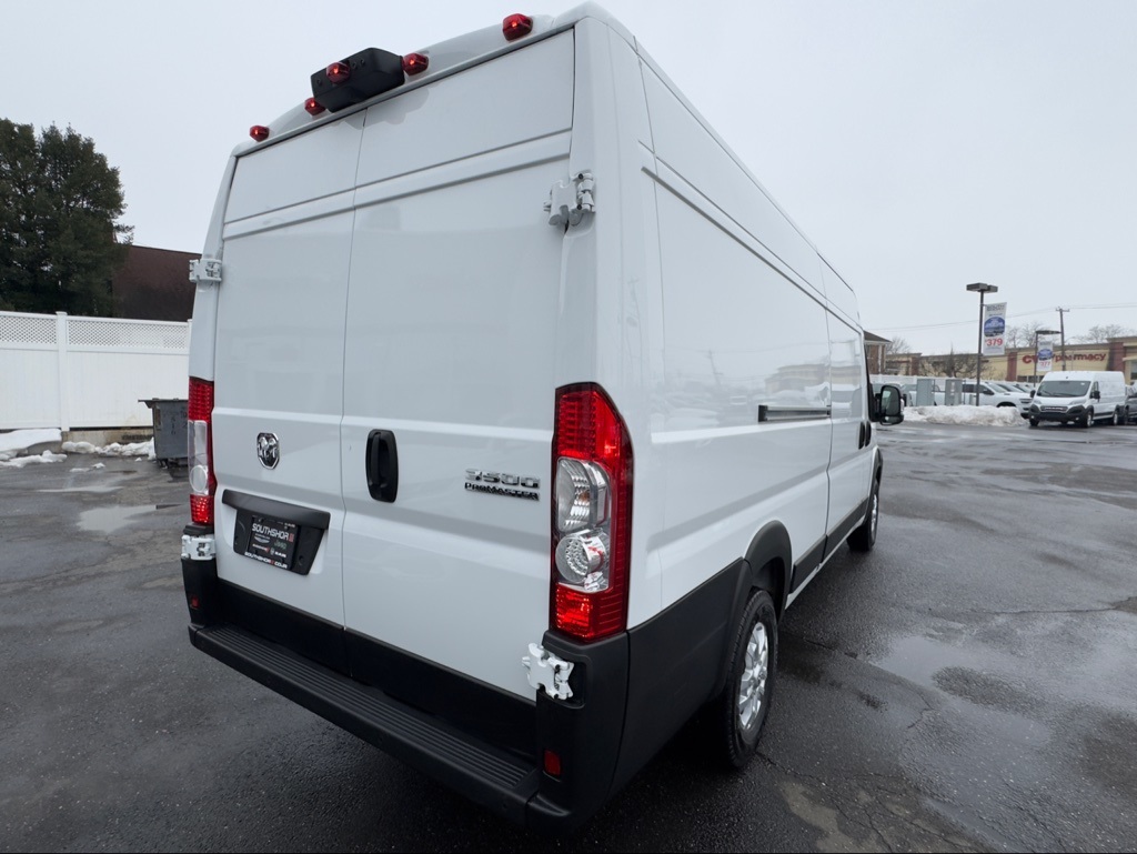 Used 2025 Ram ProMaster 3500 - photo 10