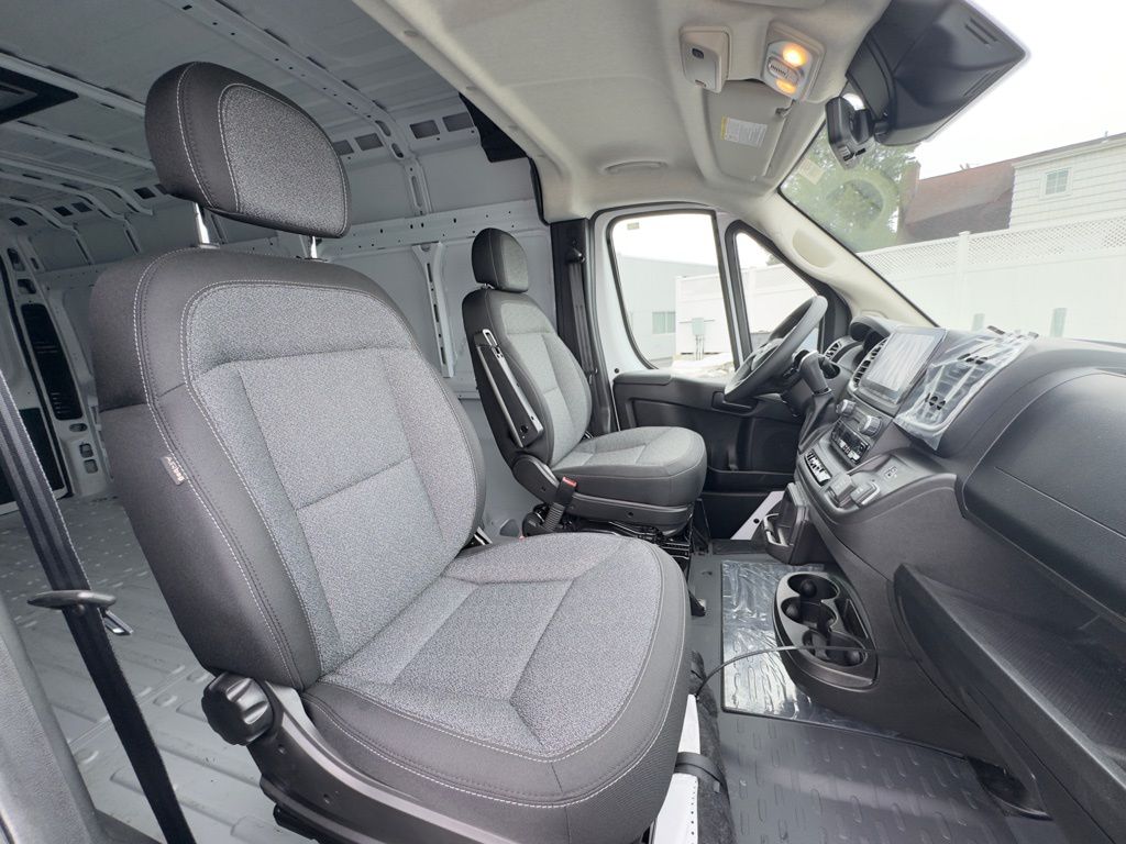 Used 2025 Ram ProMaster 3500 - photo 20