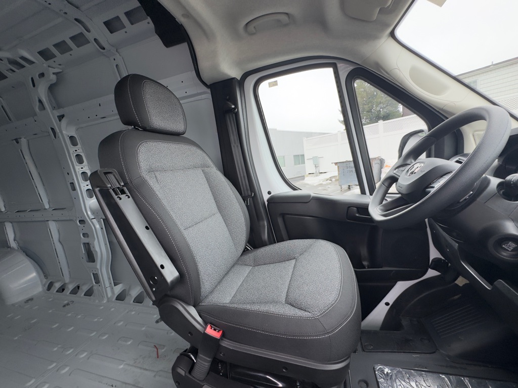 Used 2025 Ram ProMaster 3500 - photo 21