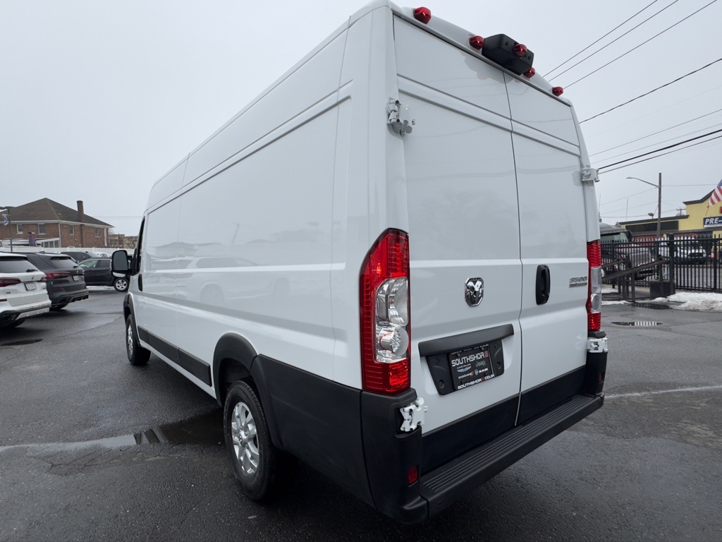 Used 2025 Ram ProMaster 3500 - photo 2