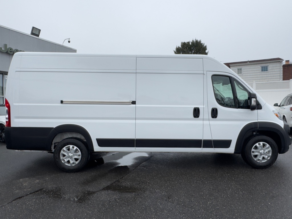 Used 2025 Ram ProMaster 3500 - photo 11