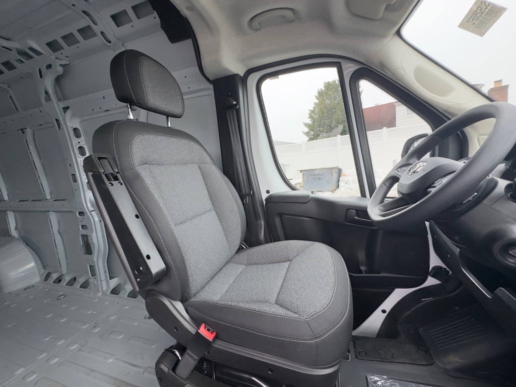 Used 2025 Ram ProMaster 3500 - photo 21