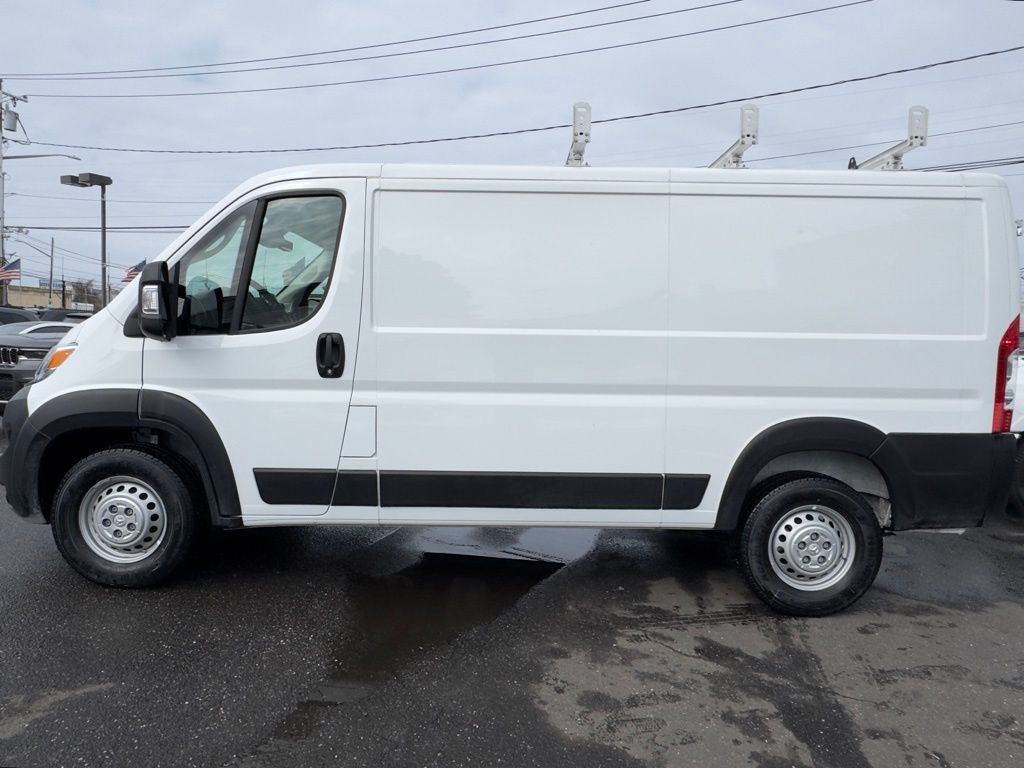 Used 2025 Ram ProMaster 2500 - photo 1