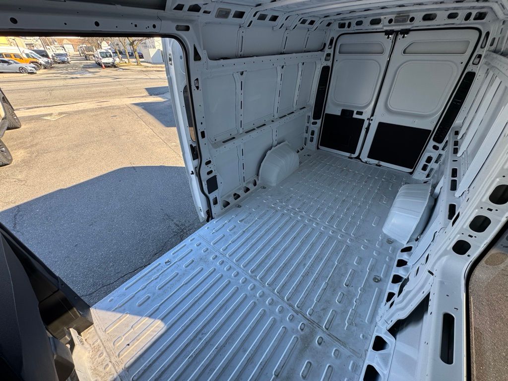 Used 2025 Ram ProMaster 3500 - photo 13