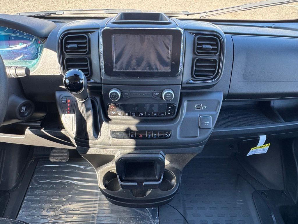 Used 2025 Ram ProMaster 3500 - photo 17