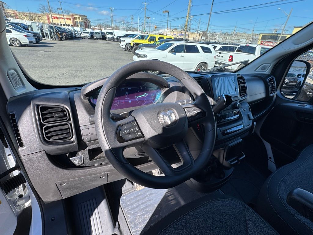 Used 2025 Ram ProMaster 3500 - photo 18